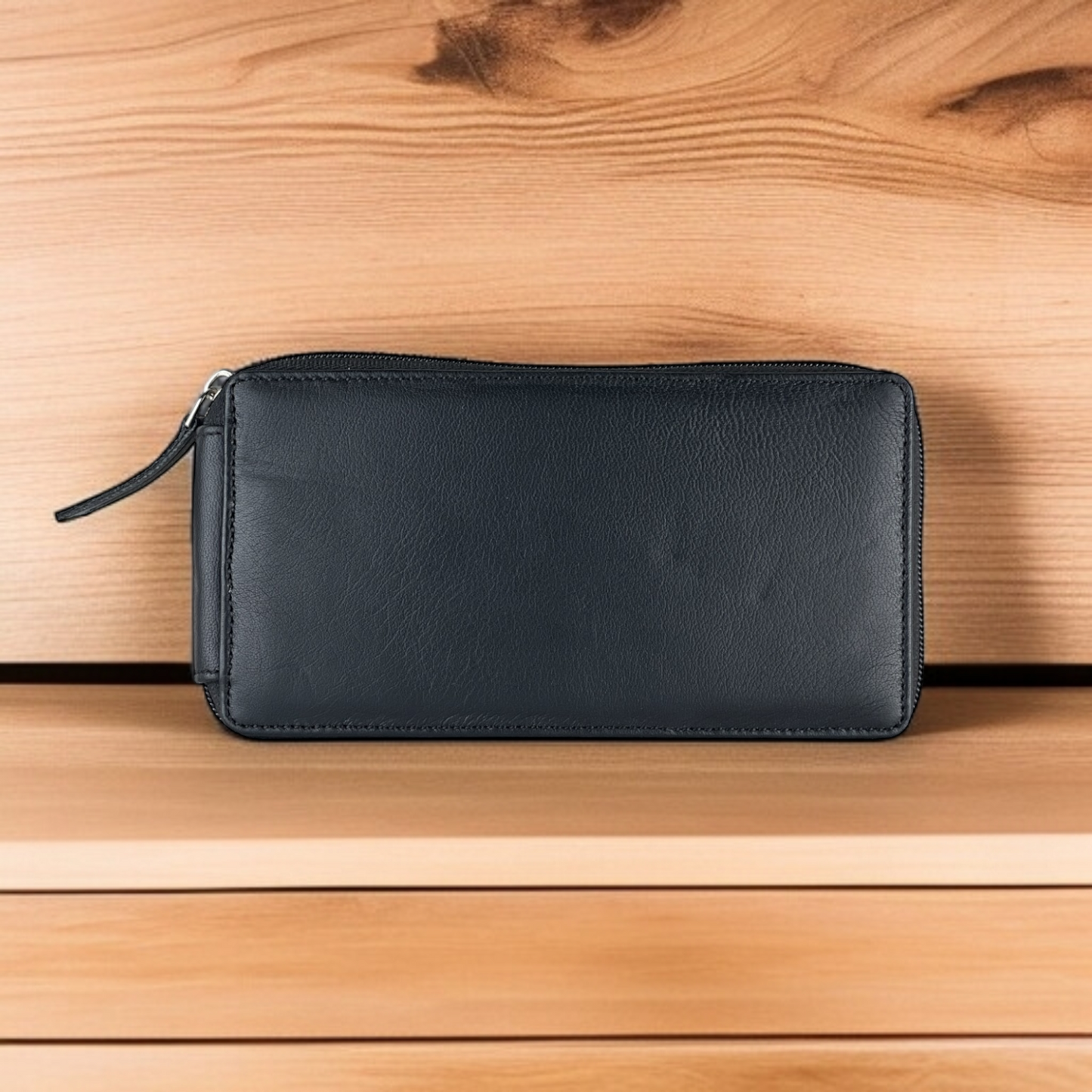 VoyageMate Wallet | Travel-Friendly Leather Organizer with Elastic Strap