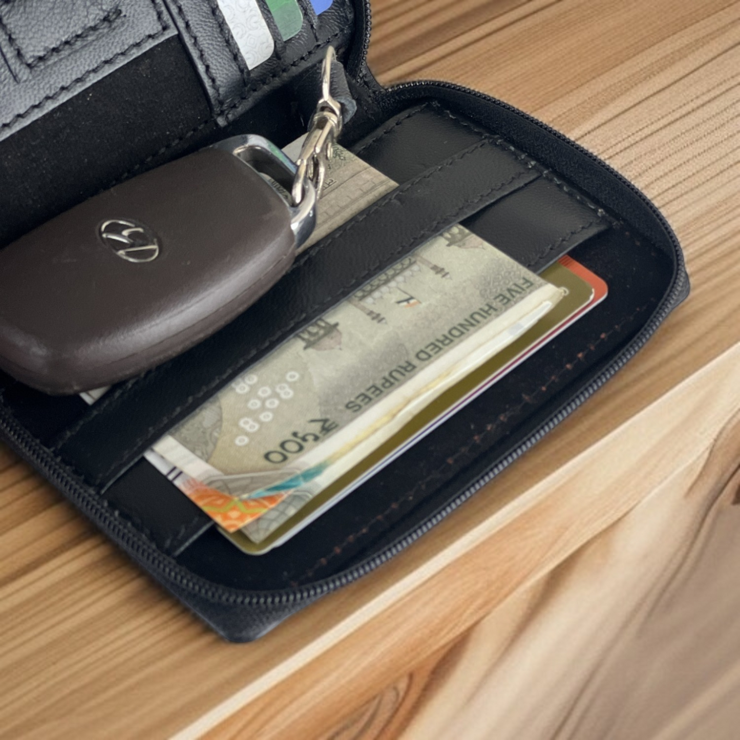 FlexiKey Compact Wallet – Slim Organizer for Cards, Cash & Keys